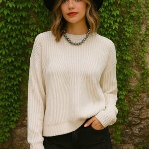 HOUSE OF HARLOW 1960 Cream Crew Neck Sweater with Textured Knit, XS